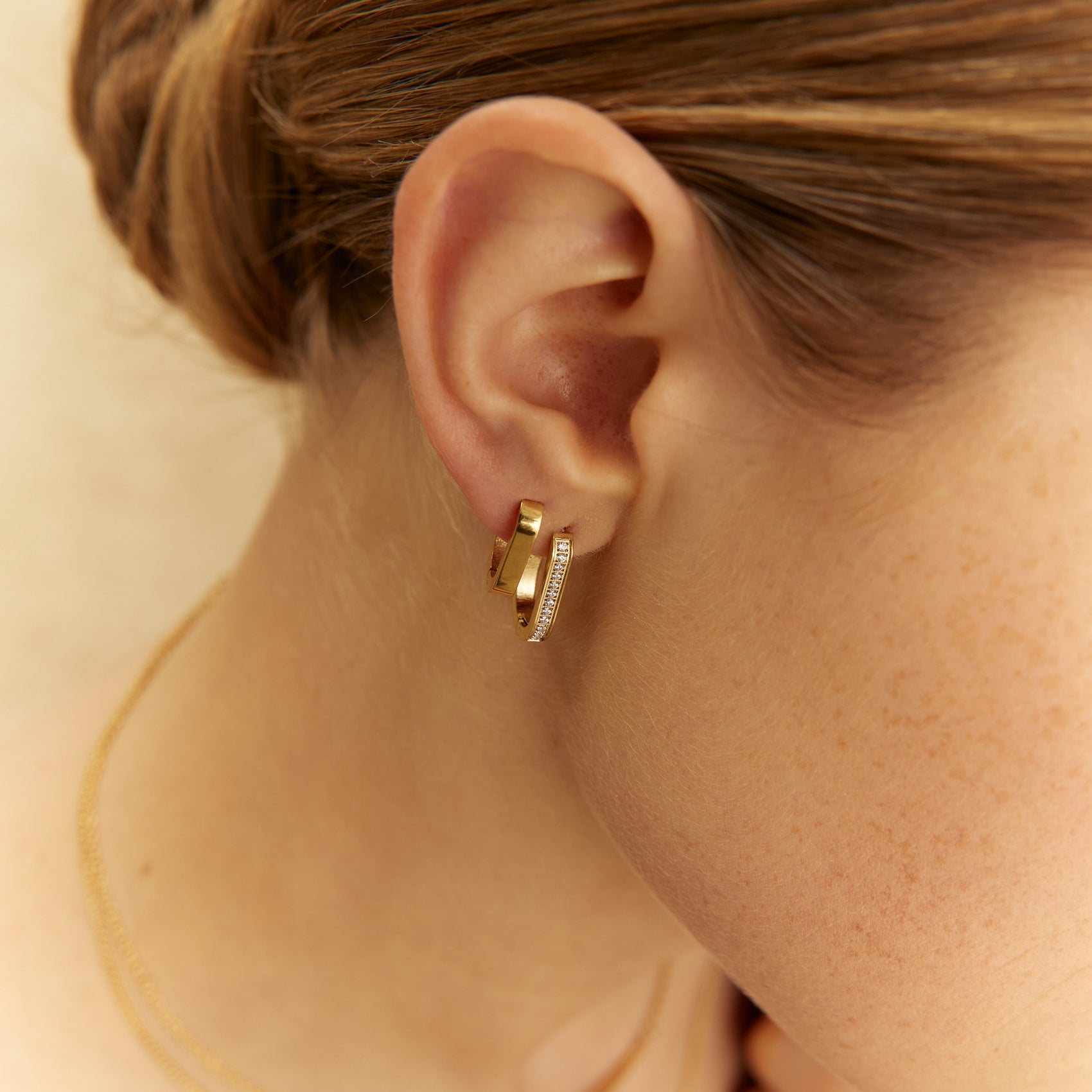 Stone-Set Oval Huggie Earrings | 20MM - Earrings - The Steel Shop