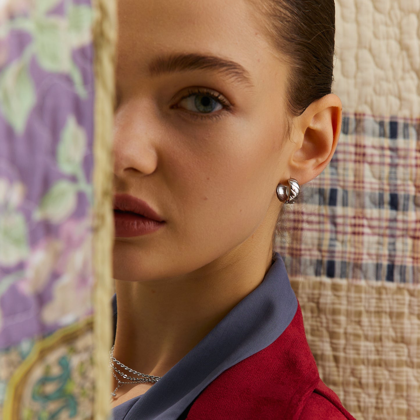 Bold Curve Huggie Hoops