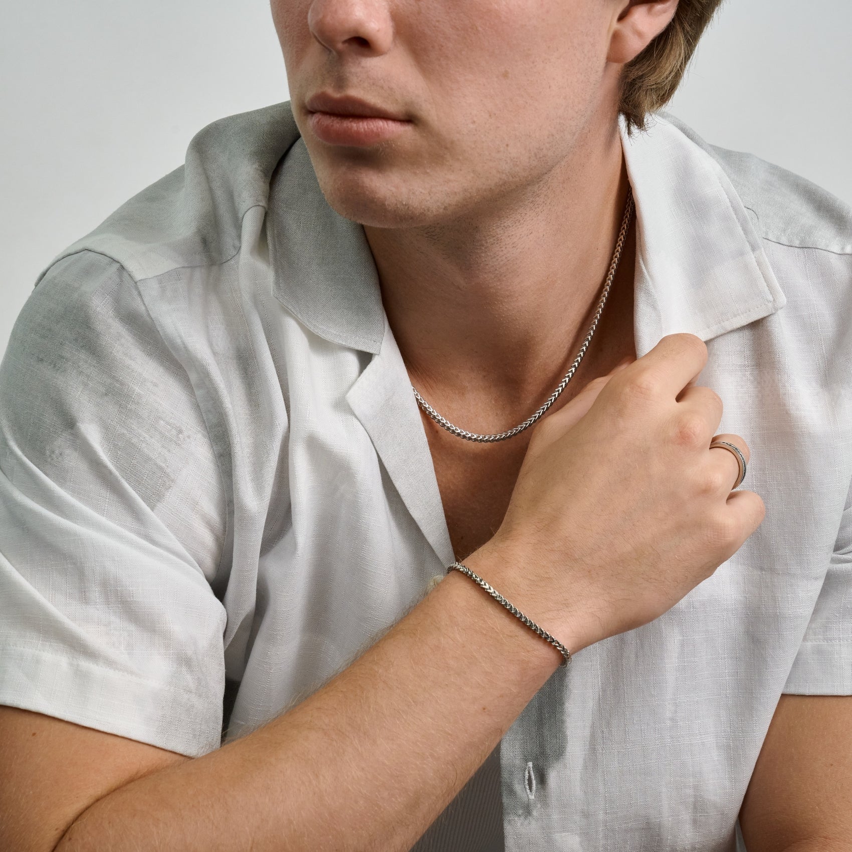 Sleek high-quality stainless steel Franco link necklace in 3mm thickness, designed for durability  