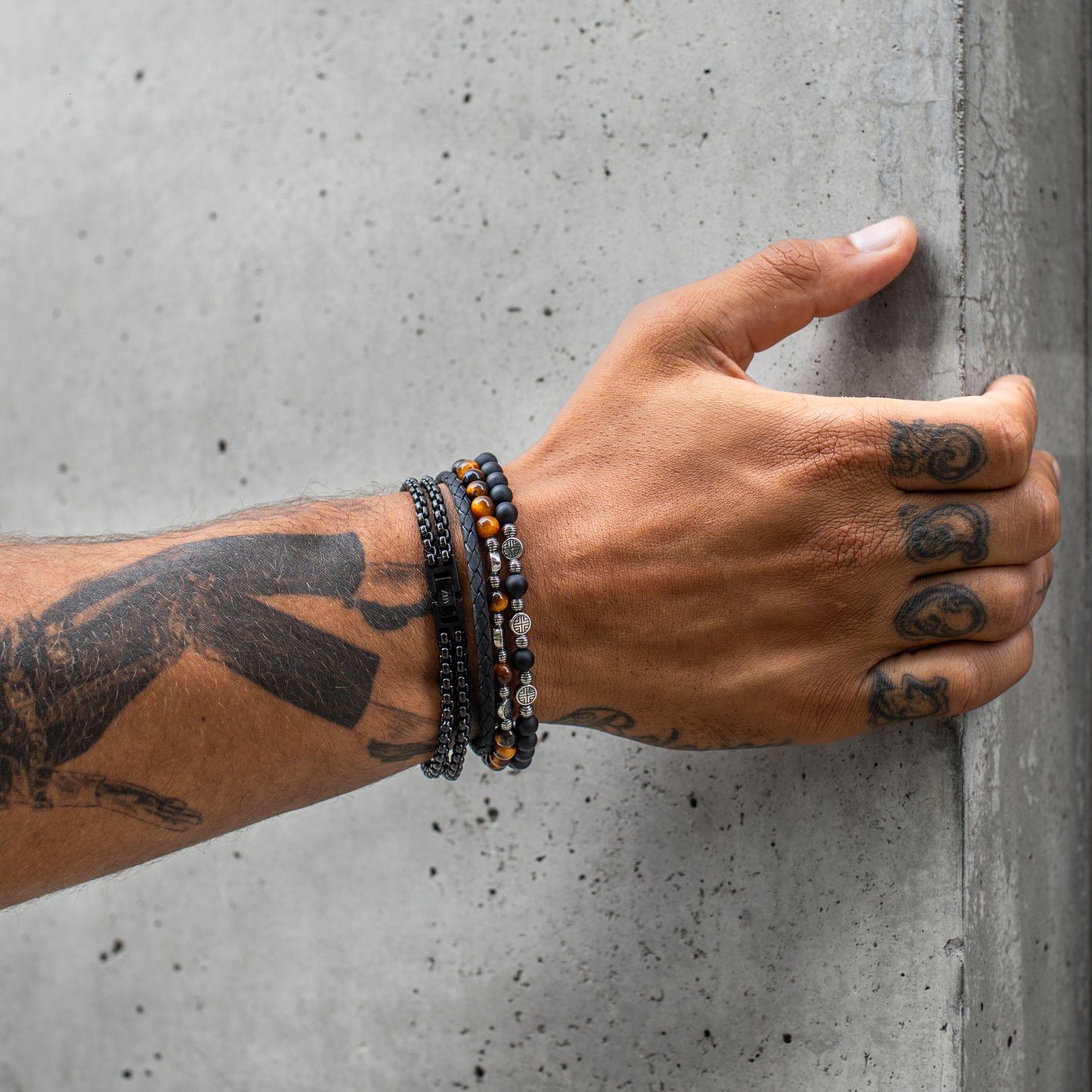 Midnight Shield Bead Bracelet | 4MM - Mens Steel Bead Bracelets - The Steel Shop