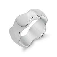 Contemporary Fluid Ring