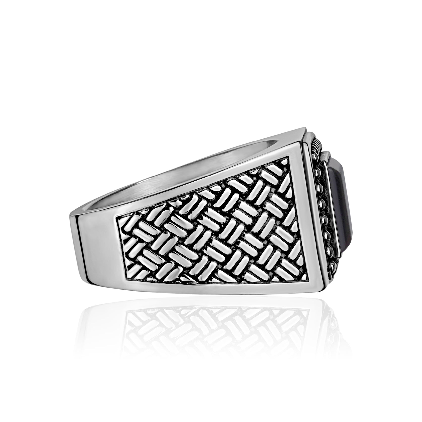 Black onyx stainless steel detailed signet ring.